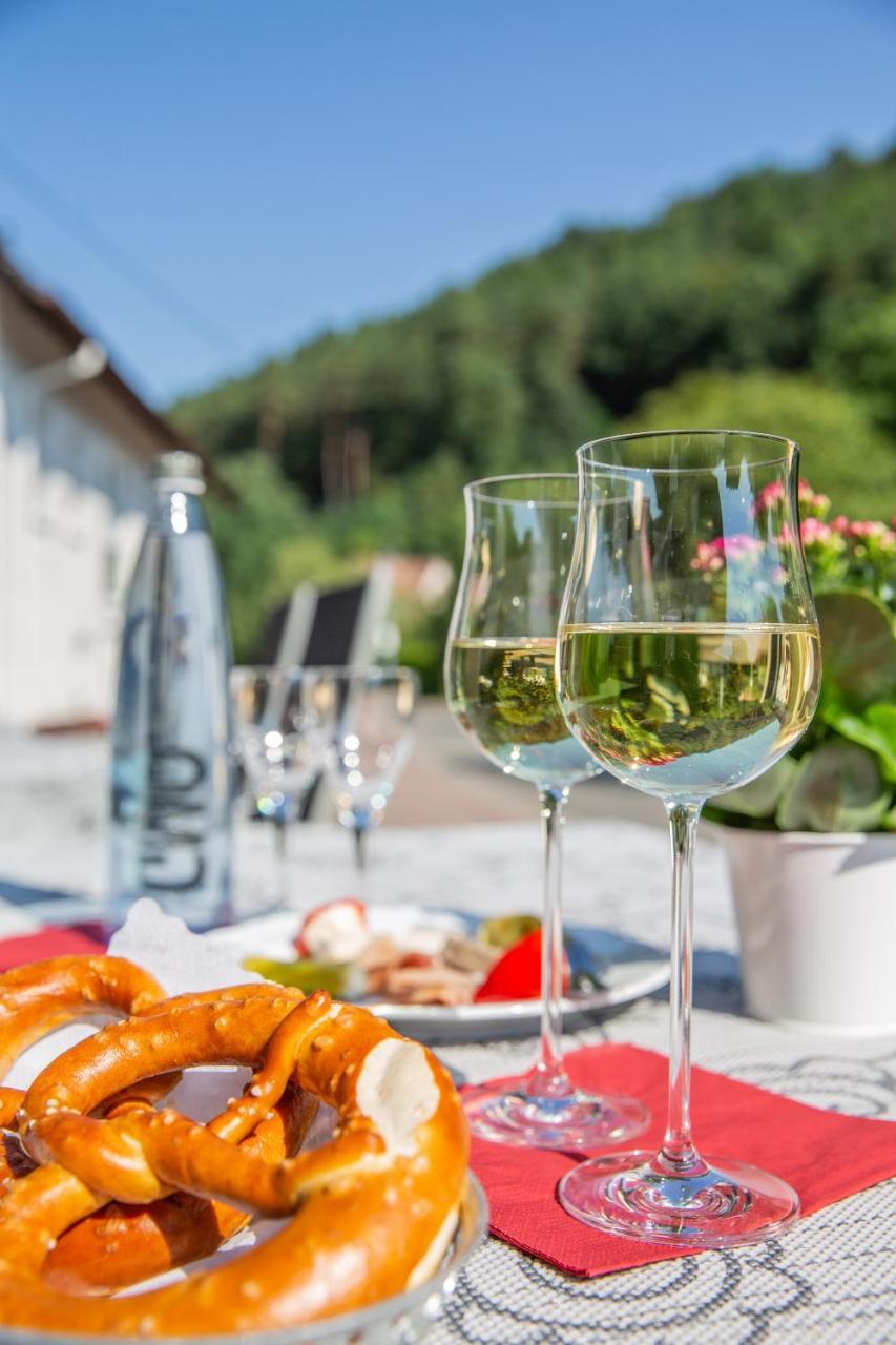 Hotel Restaurant Haus Waldesruh Eppenbrunn Экстерьер фото